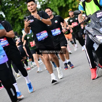 Runner Photo 4149314