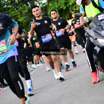 Runner Photo 4149323