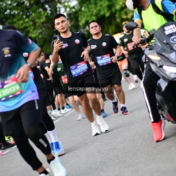 Runner Photo 4149328