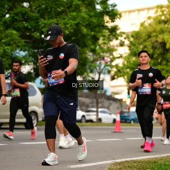 Runner Photo 4149329
