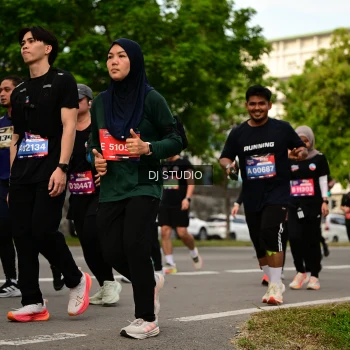 Runner Photo 4149374