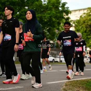 Runner Photo 4149382