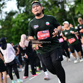 Runner Photo 4149431