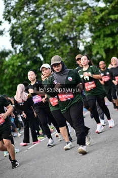 Runner Photo 4149466