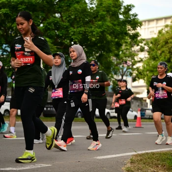 Runner Photo 4149467