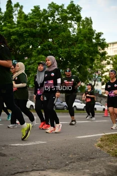 Runner Photo 4149483