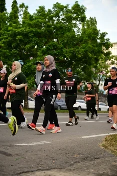Runner Photo 4149486