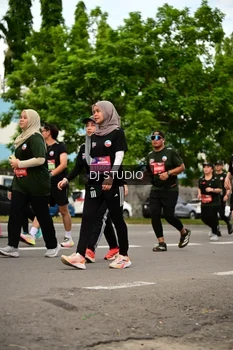 Runner Photo 4149507