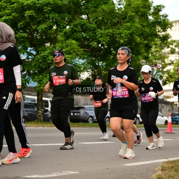 Runner Photo 4149513
