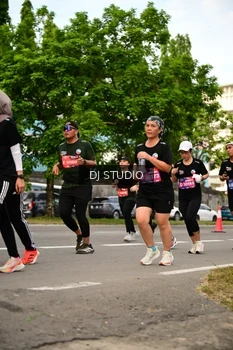 Runner Photo 4149517