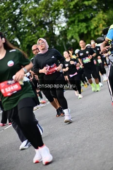 Runner Photo 4149563