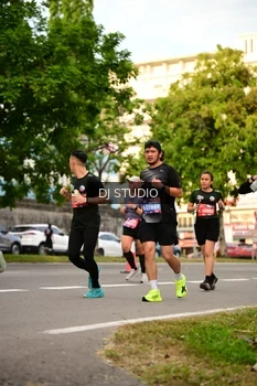 Runner Photo 4149570