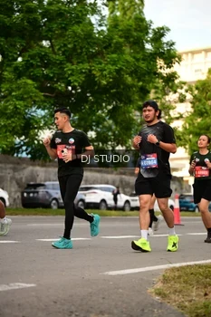 Runner Photo 4149588