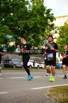 Runner Photo 4149589