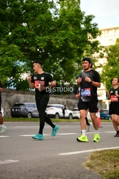 Runner Photo 4149591