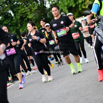 Runner Photo 4149602