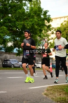 Runner Photo 4149617