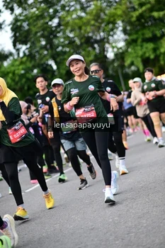 Runner Photo 4149631