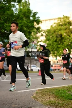 Runner Photo 4149638