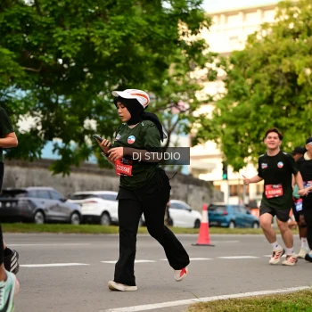 Runner Photo 4149645