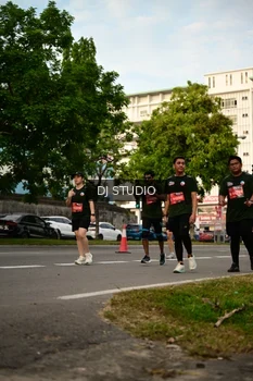 Runner Photo 4149648