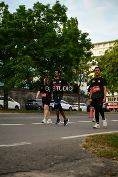 Runner Photo 4149670