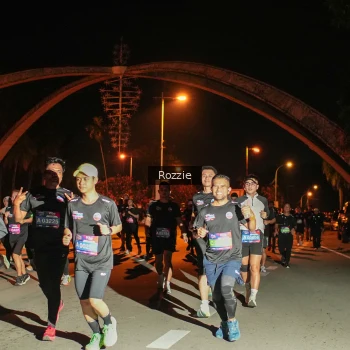 Runner Photo 4149673