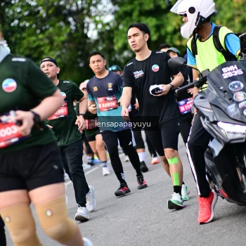 Runner Photo 4149683