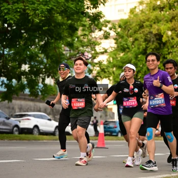 Runner Photo 4149695