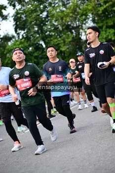 Runner Photo 4149709
