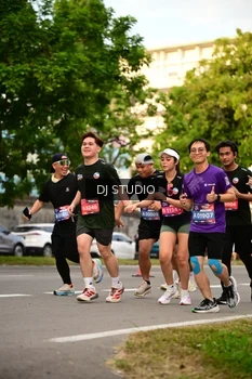 Runner Photo 4149713
