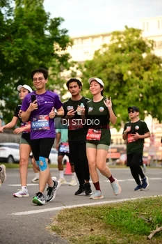 Runner Photo 4149750