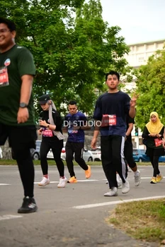 Runner Photo 4149768
