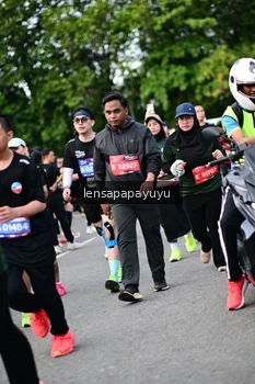 Runner Photo 4149782