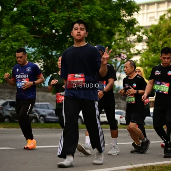 Runner Photo 4149793