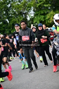 Runner Photo 4149807
