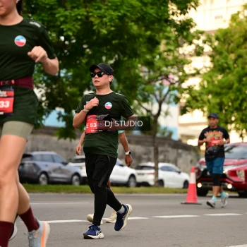 Runner Photo 4149834