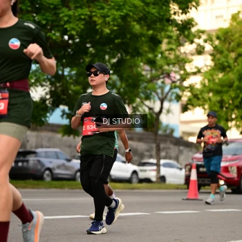 Runner Photo 4149840