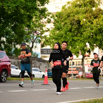 Runner Photo 4149882