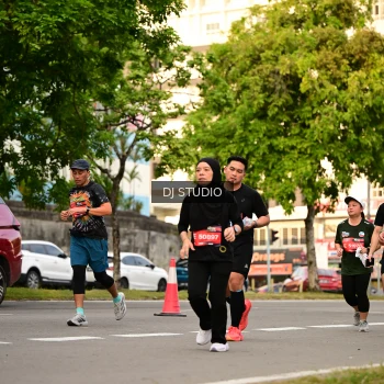 Runner Photo 4149885