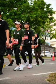 Runner Photo 4149887