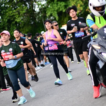 Runner Photo 4149891