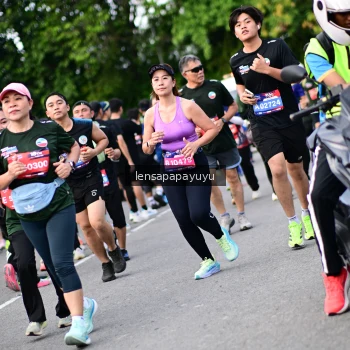 Runner Photo 4149912
