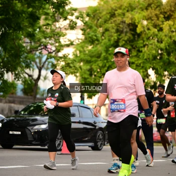 Runner Photo 4149962