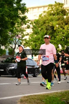 Runner Photo 4149966