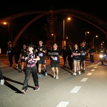 Runner Photo 4149972