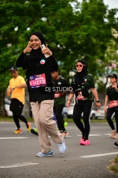Runner Photo 4149986