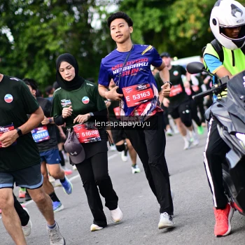 Runner Photo 4149991