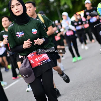 Runner Photo 4149995
