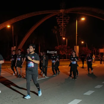 Runner Photo 4149998